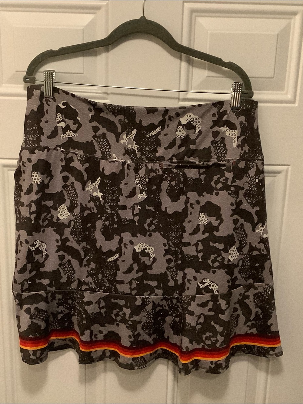 Lucky In Love| Gray and Black Printed Skort Accent Stripe Athleisure Casual - Picture 11 of 11